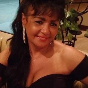 Meet your Posher, Deborah